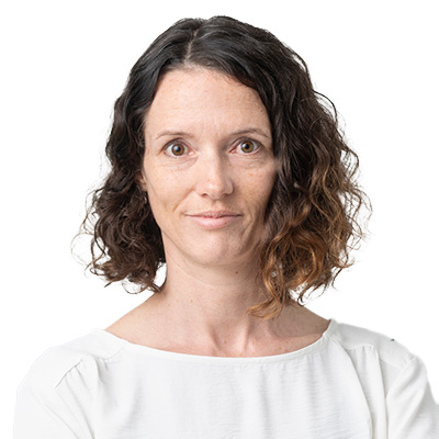Kathrin-Engler.jpg Kathrin-Engler.jpg